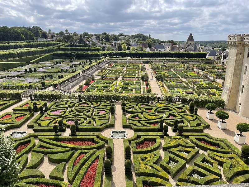 Vista panoramica dei giardini del castello di Villandry